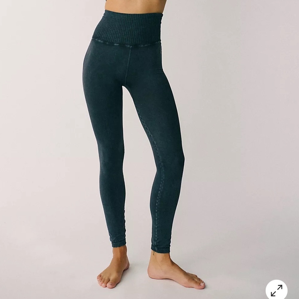 Women's Purple Leggings